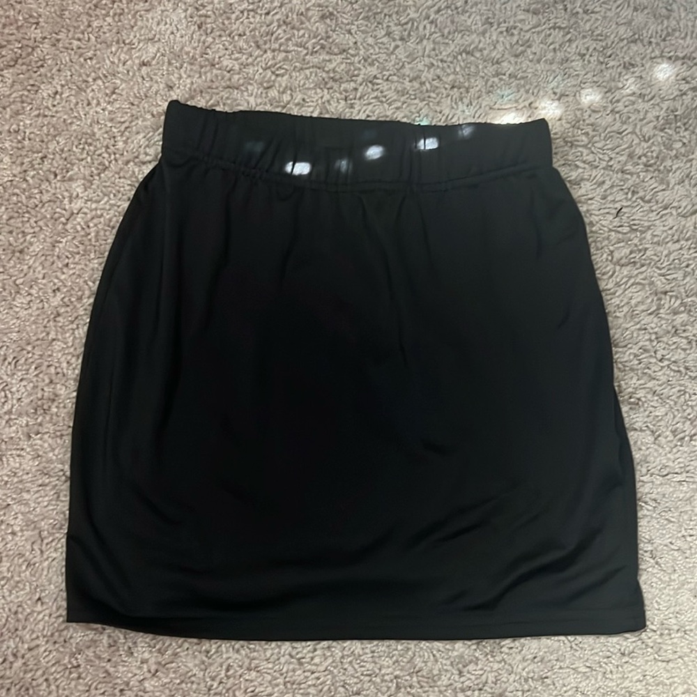 SHEIN Black Mini Skirt Size Small